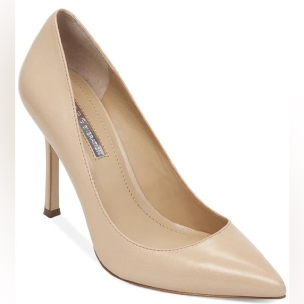 BCBG Treasure Pump, Warm Sand, Size 9M, *New In Box*